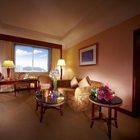 New Century Hotel Taizhou Тайжу Екстериор снимка