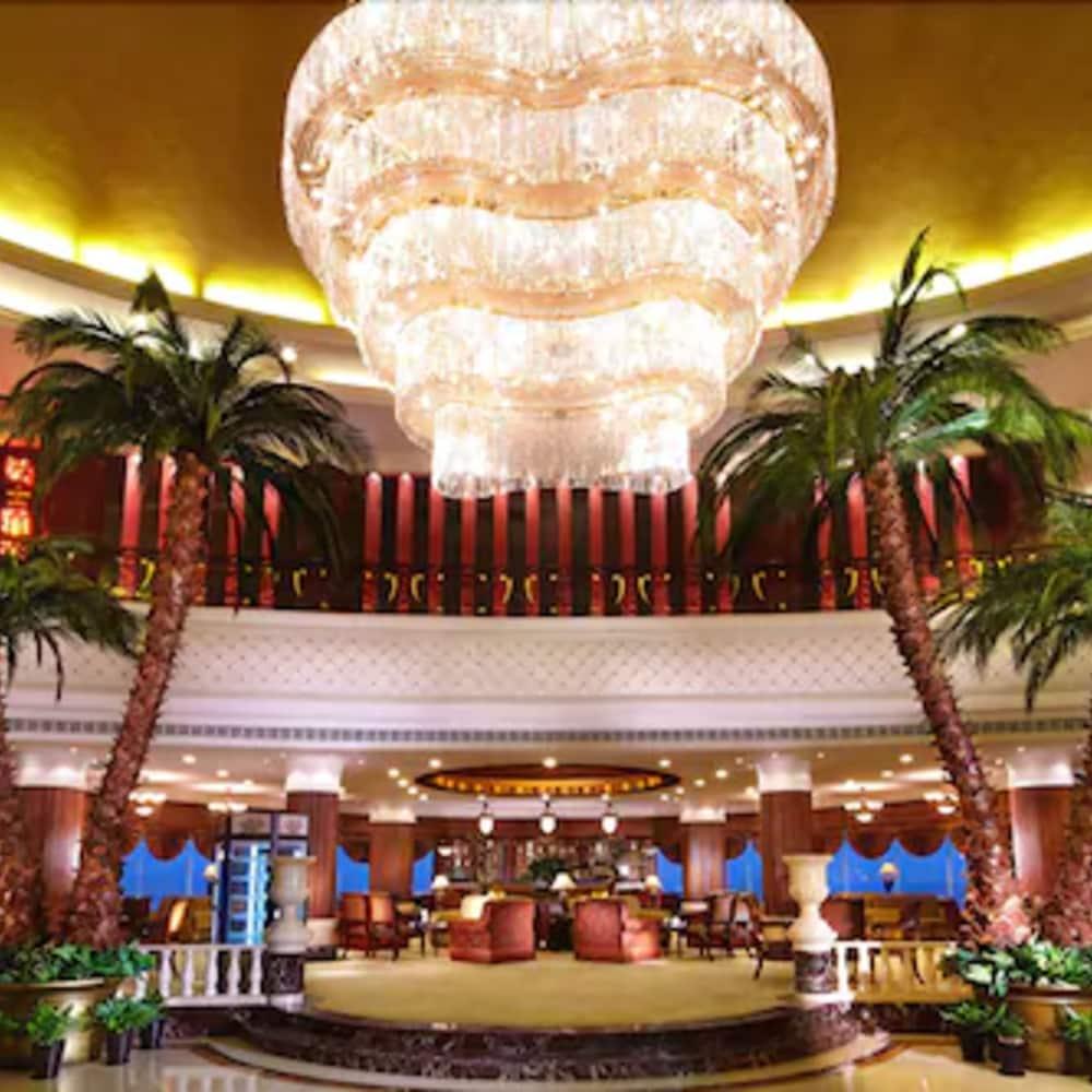 New Century Hotel Taizhou Тайжу Екстериор снимка