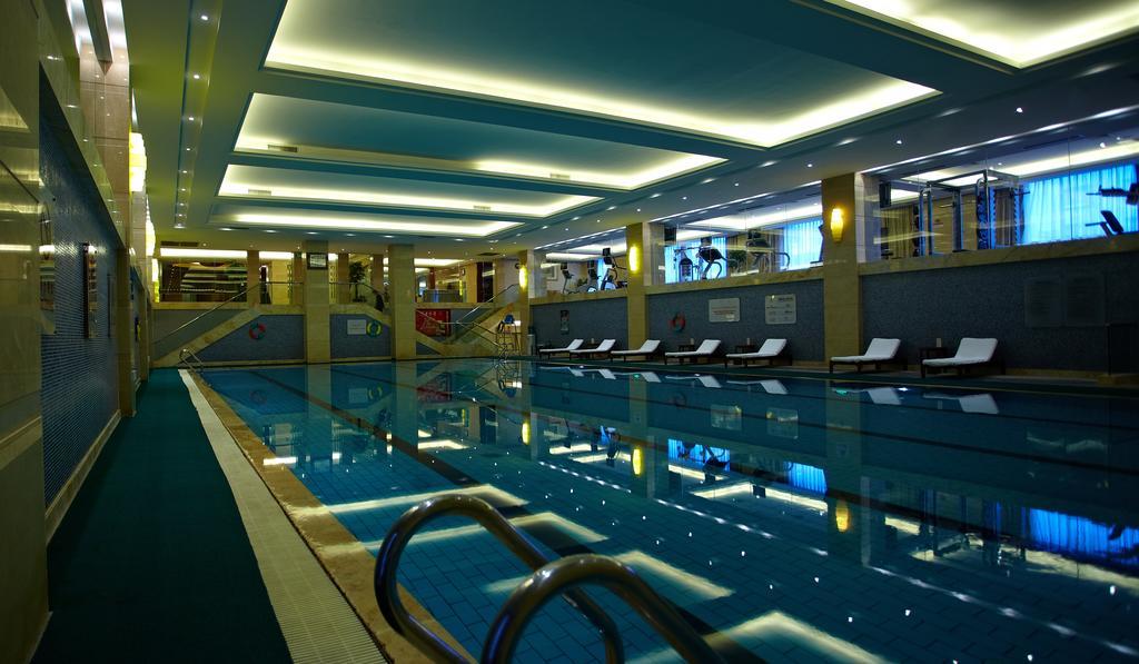 New Century Hotel Taizhou Тайжу Екстериор снимка