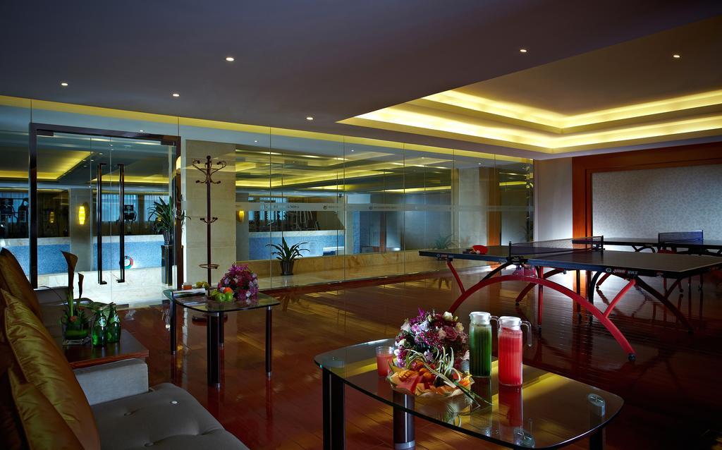 New Century Hotel Taizhou Тайжу Екстериор снимка